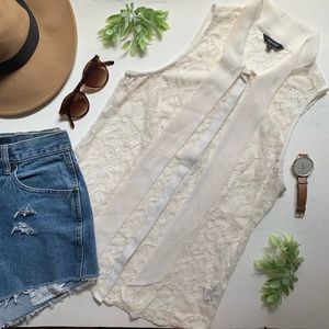 RW&CO Off White Lace Button Up Blouse